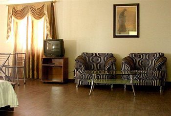 Hotel Emerald Heights ムスーリー エクステリア 写真